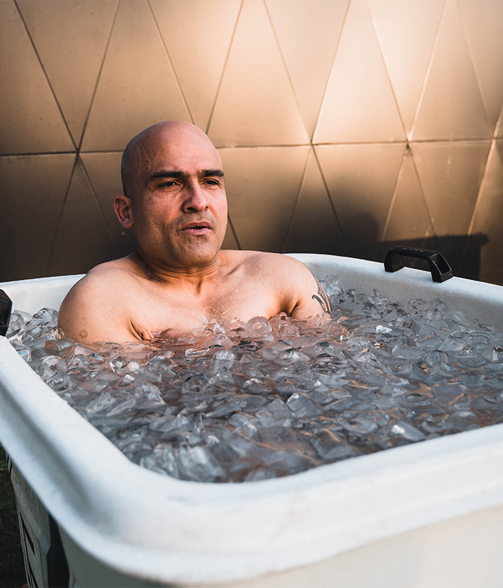 Mr. Ice UAE - Ice Bath Therapy for Muscle Recovery